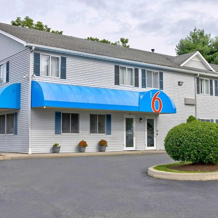 Motel 6 Bethel, Ct - Danbury Eksteriør bilde