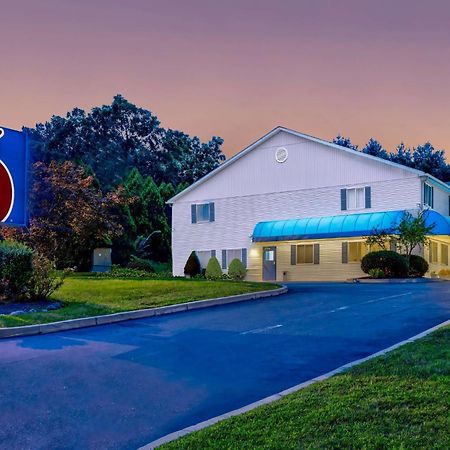 Motel 6 Bethel, Ct - Danbury Eksteriør bilde